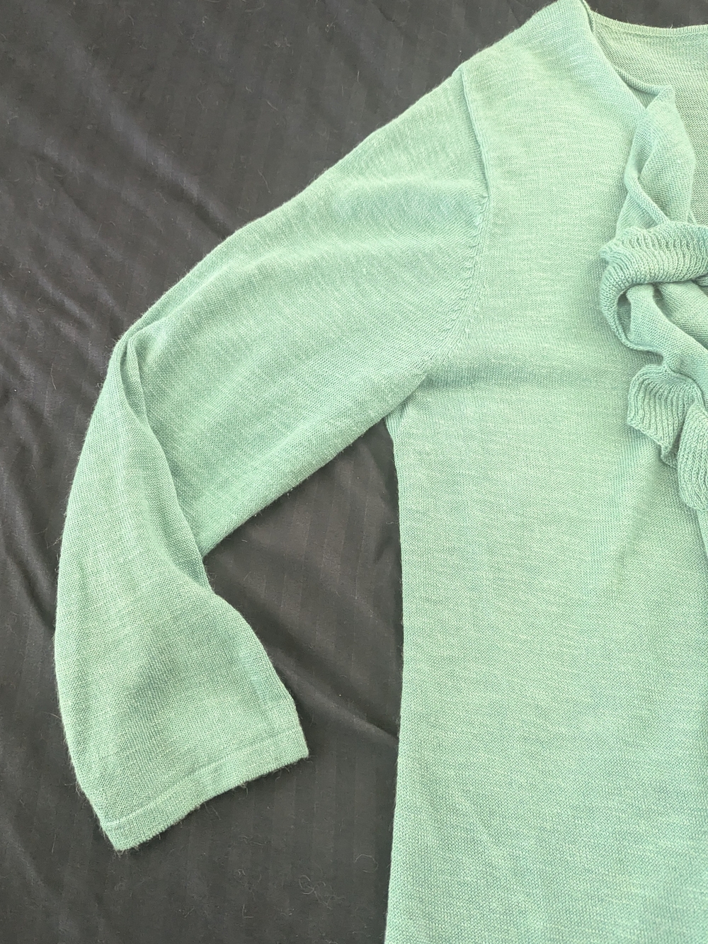Relativity Ruffled Cardigan - Picture 4 of 10